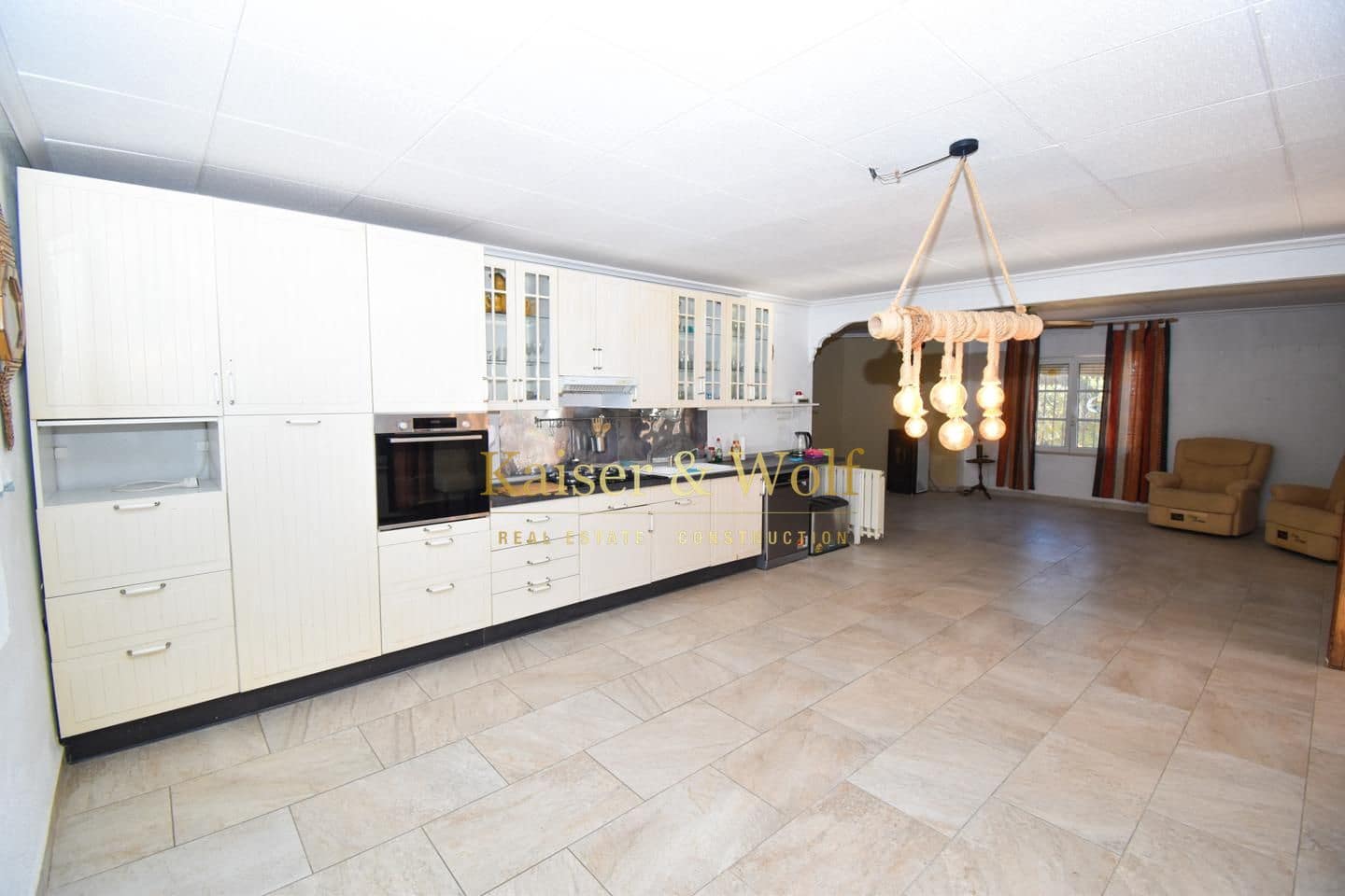 6 bedroom Villa for sale in Albatera with pool - € 420,000 (Ref: 9432729)