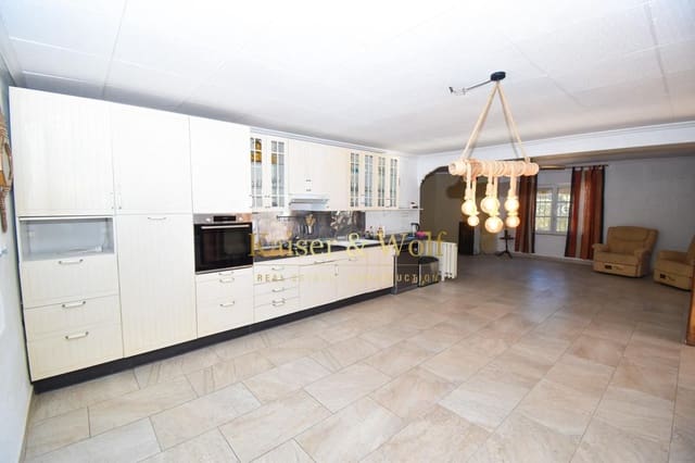 6 bedroom Villa for sale in Albatera with pool - € 420,000 (Ref: 9432729)