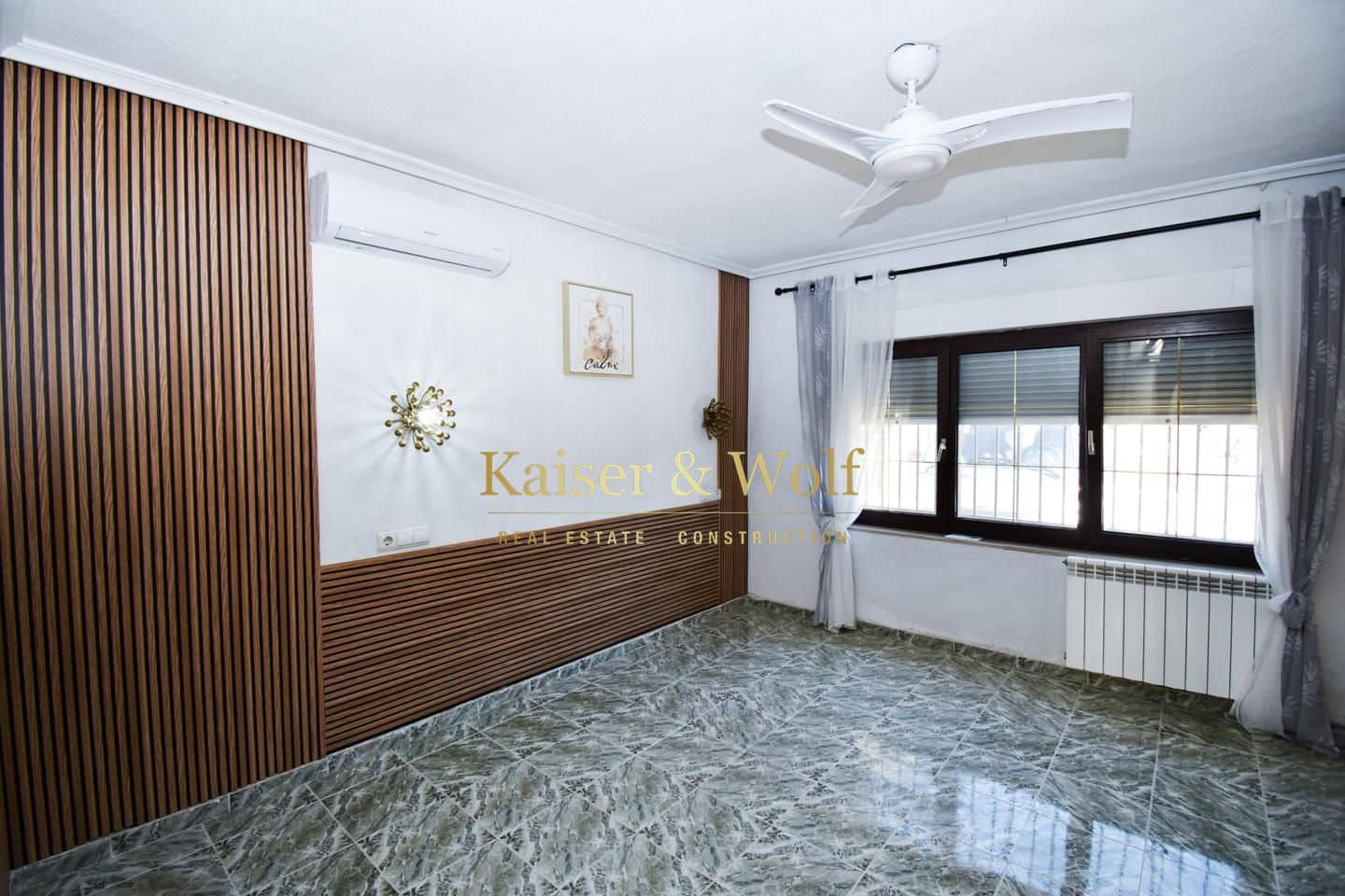 6 bedroom Villa for sale in Albatera with pool - € 420,000 (Ref: 9432729)