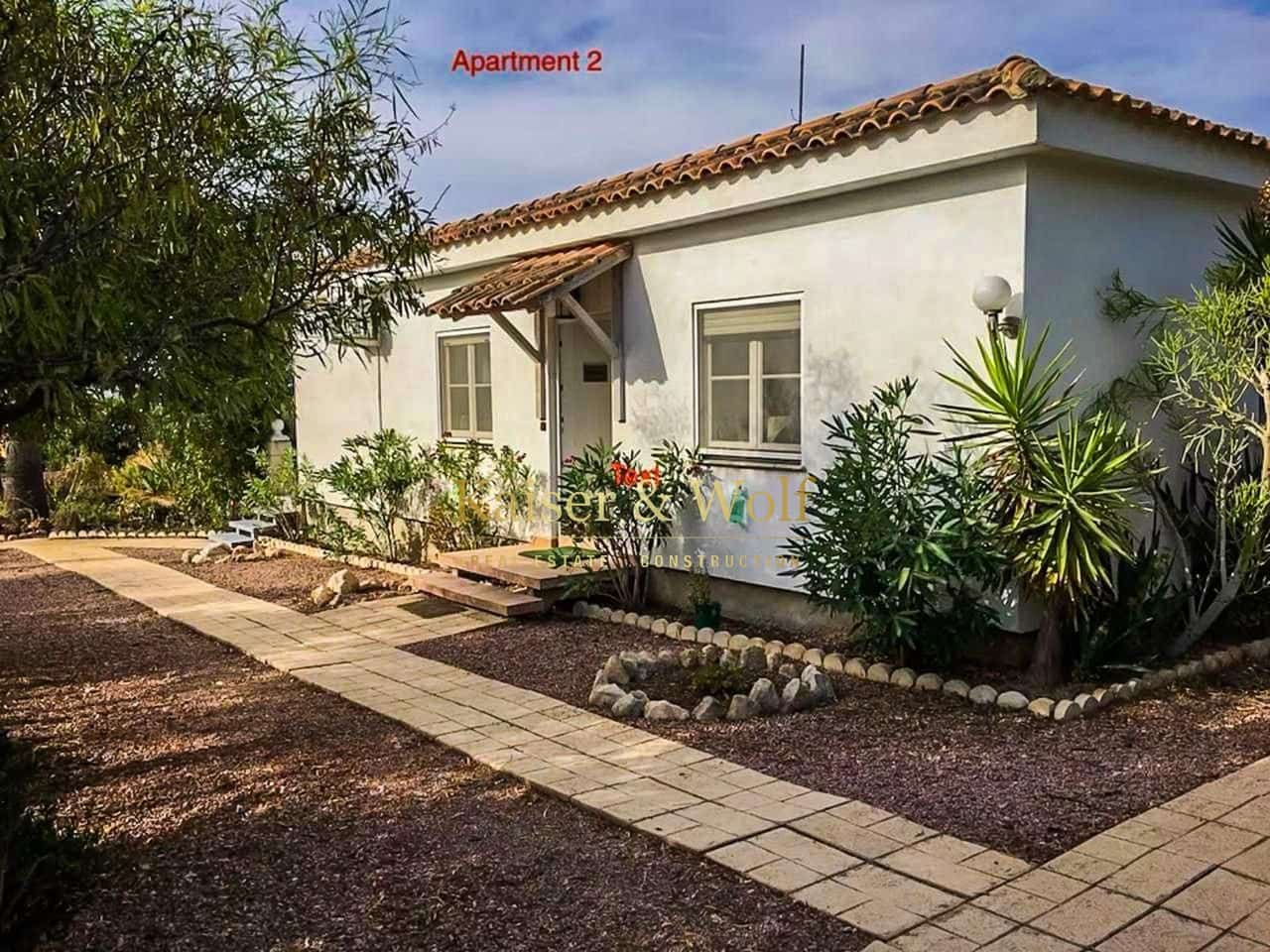 6 bedroom Villa for sale in Albatera with pool - € 420,000 (Ref: 9432729)