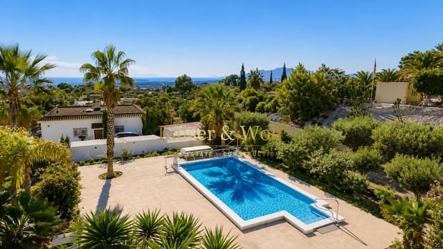 Finca/Casa Rural de 6 habitaciones en Albatera en venta con piscina - 399.000 € (Ref: 9432729)