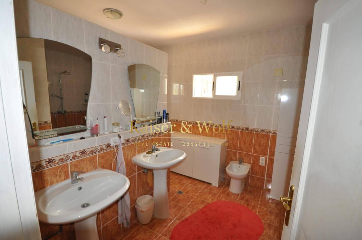 5 makuuhuone Maalaistalo myytävänä paikassa Alicante kaupunki mukana uima-altaan 
autotalli - 422 000 € (Ref: 9432730)