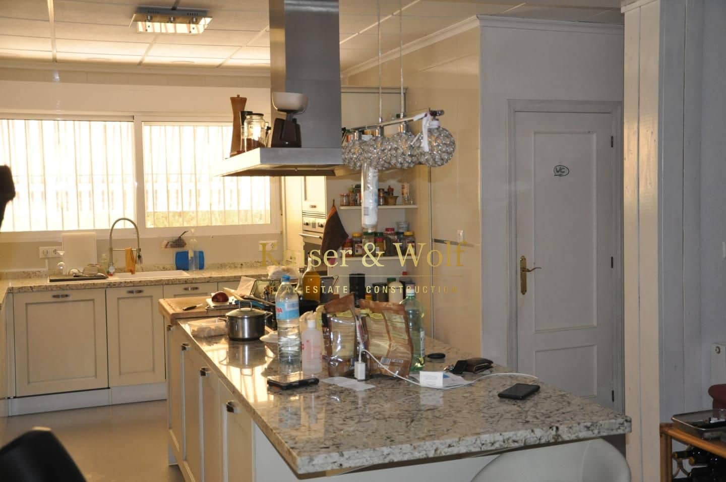 5 makuuhuone Maalaistalo myytävänä paikassa Alicante kaupunki mukana uima-altaan 
autotalli - 422 000 € (Ref: 9432730)