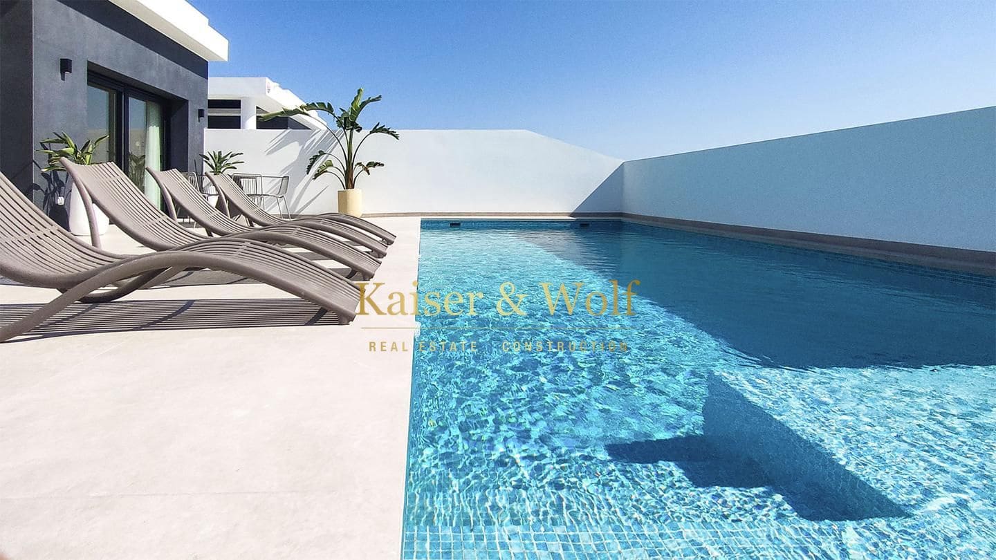 4 makuuhuone Huvila myytävänä paikassa Rojales mukana uima-altaan - 724 000 € (Ref: 9436252)