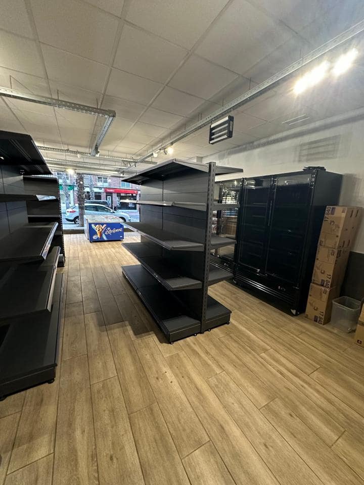 2 slaapkamer Bedrijf te koop in Elche / Elx - € 209.000 (Ref: 9438256)