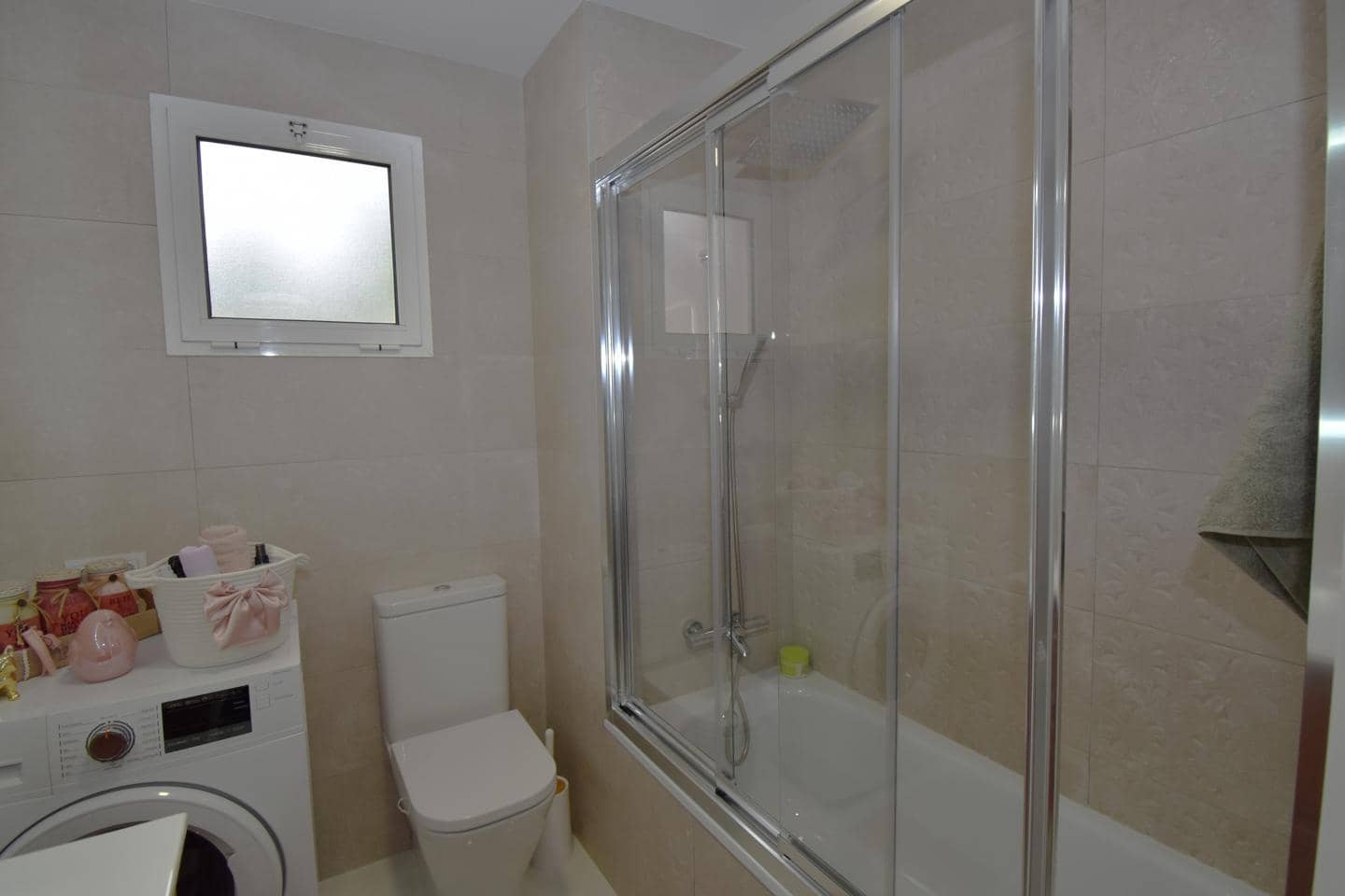 2 soveværelse Lejlighed til salg i Santa Pola med swimmingpool garage - € 305.000 (Ref: 9449796)