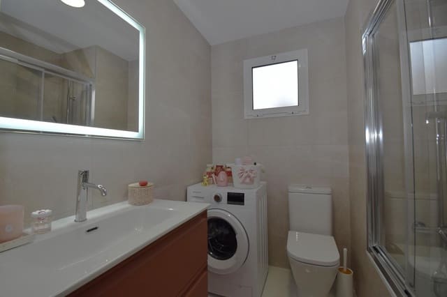 2 soveværelse Lejlighed til salg i Calas Santiago Bernabéu, Santa Pola med swimmingpool garage - € 305.000 (Ref: 9449796)