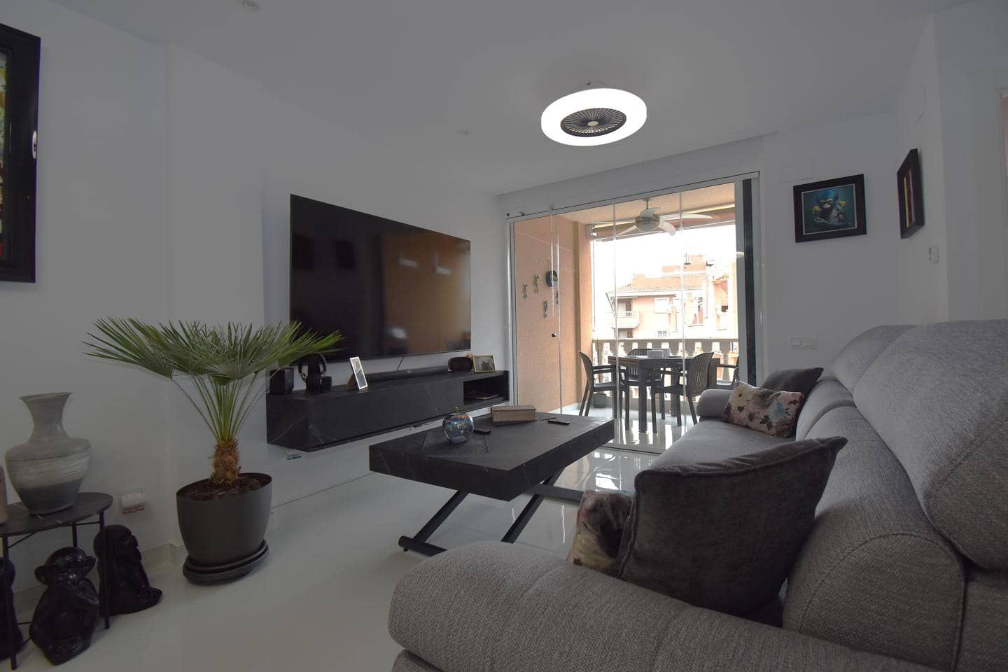 2 soveværelse Lejlighed til salg i Santa Pola med swimmingpool garage - € 305.000 (Ref: 9449796)