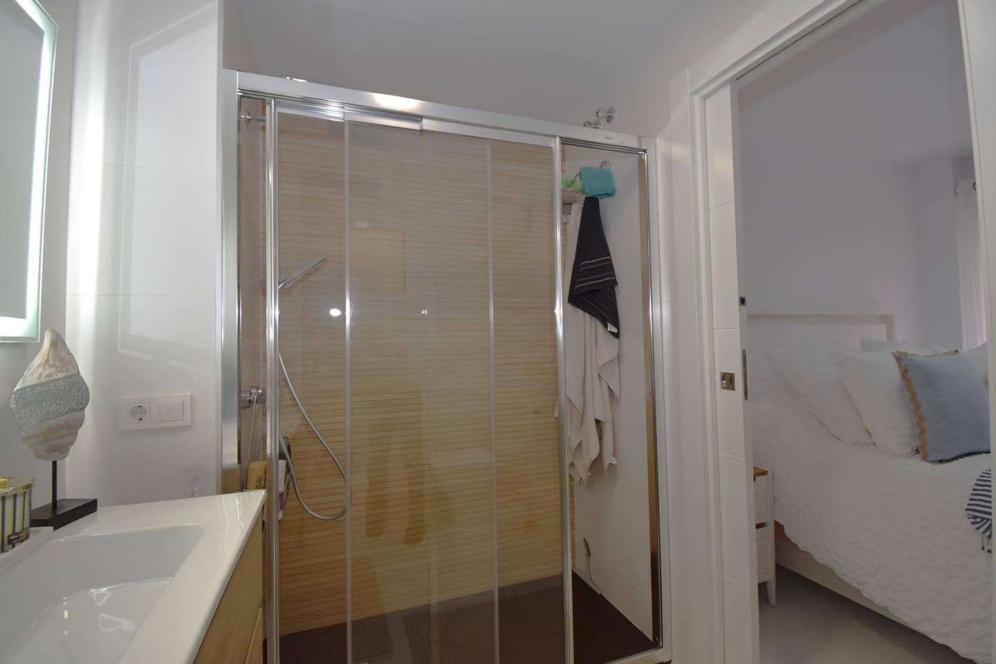 2 soveværelse Lejlighed til salg i Santa Pola med swimmingpool garage - € 305.000 (Ref: 9449796)