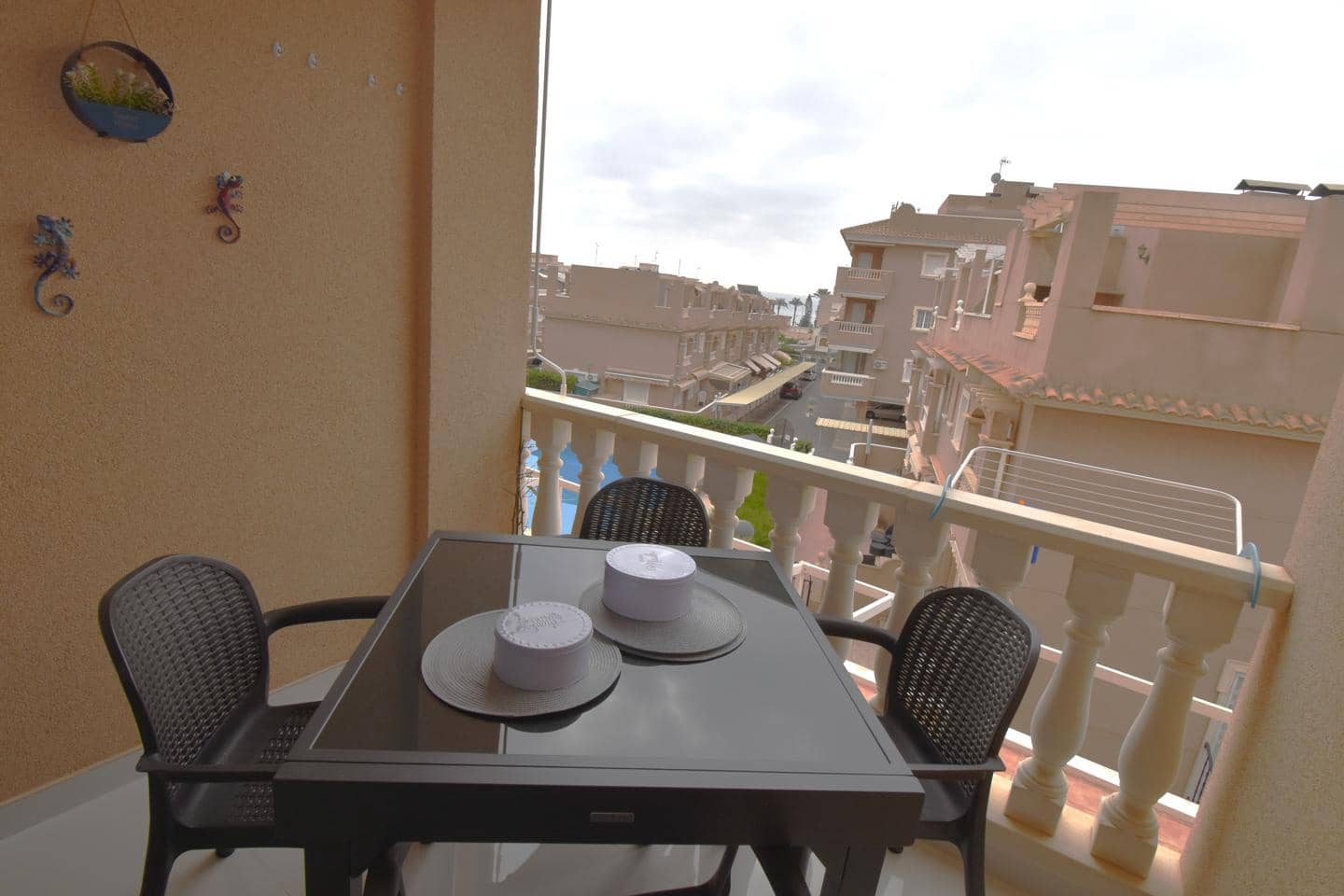 2 soveværelse Lejlighed til salg i Santa Pola med swimmingpool garage - € 305.000 (Ref: 9449796)