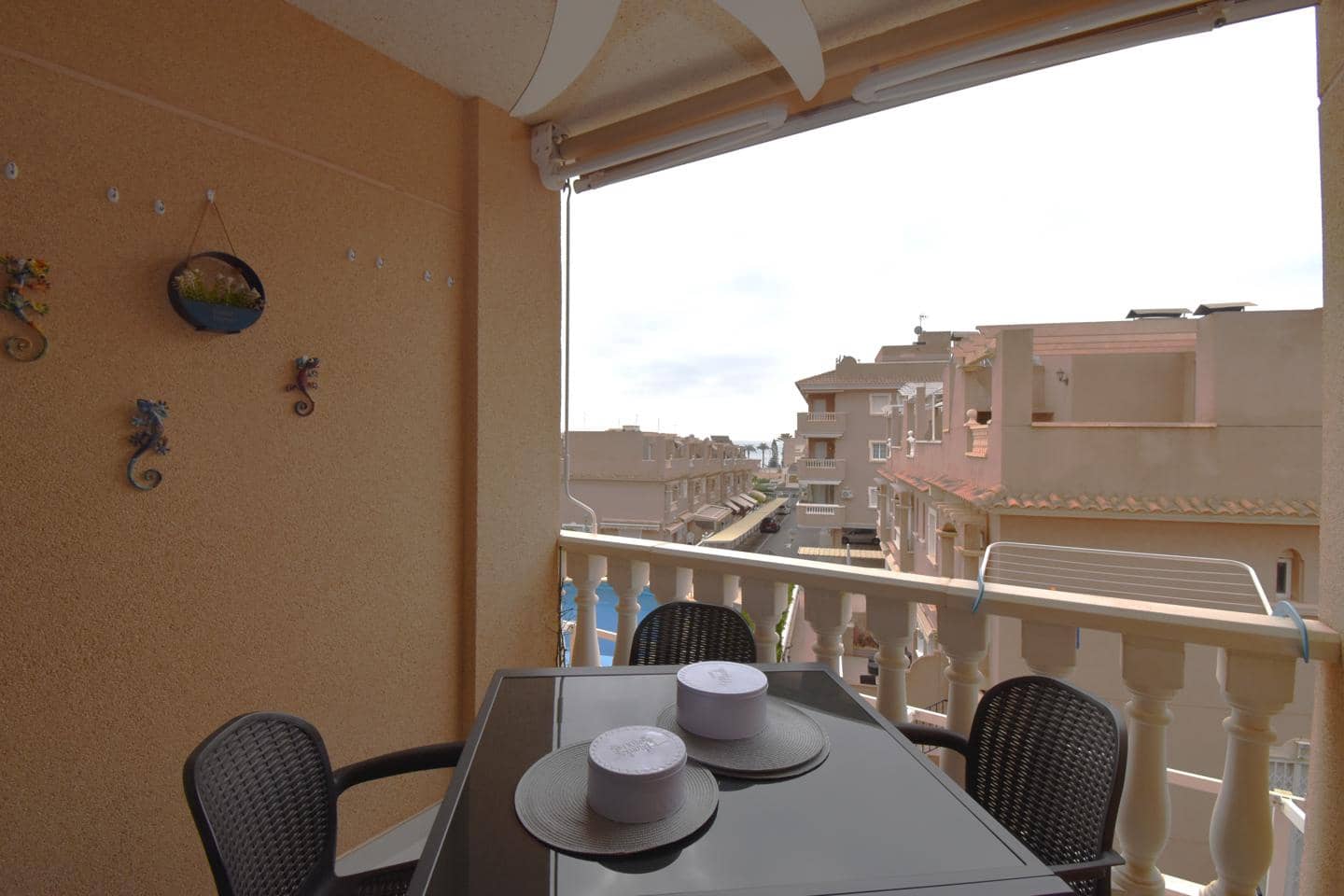 2 soveværelse Lejlighed til salg i Santa Pola med swimmingpool garage - € 305.000 (Ref: 9449796)