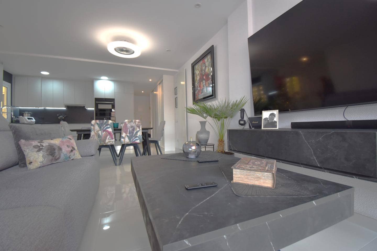 2 soveværelse Lejlighed til salg i Santa Pola med swimmingpool garage - € 305.000 (Ref: 9449796)