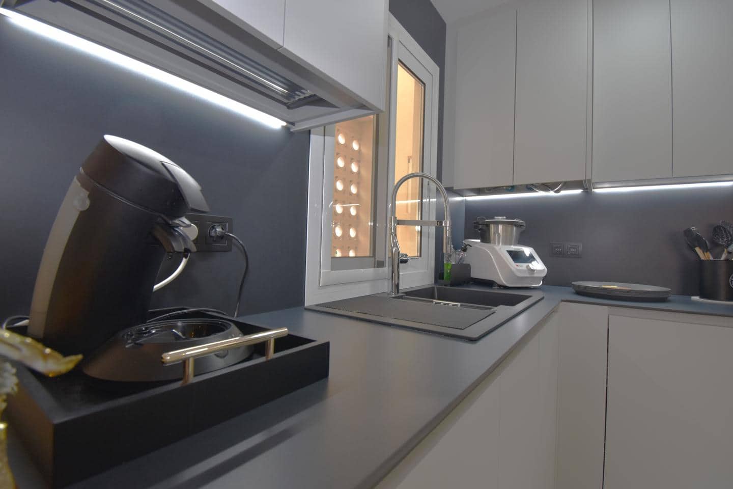 2 soveværelse Lejlighed til salg i Santa Pola med swimmingpool garage - € 305.000 (Ref: 9449796)