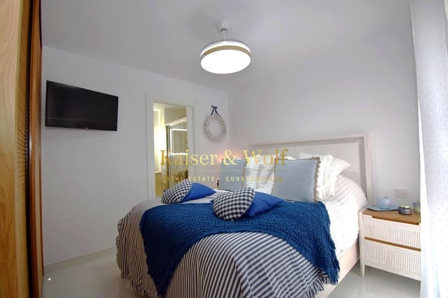 2 slaapkamer Flat te koop in Calas Santiago Bernabéu, Santa Pola met zwembad garage - € 305.000 (Ref: 9449796)