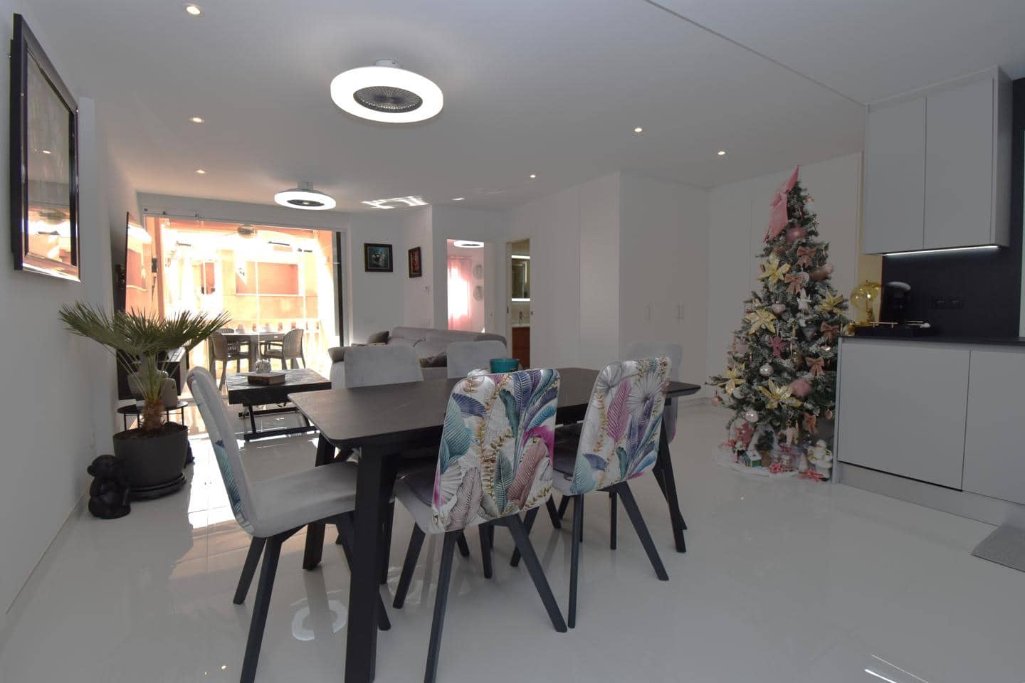 2 quarto Apartamento para venda em Santa Pola com piscina garagem - 305 000 € (Ref: 9449796)