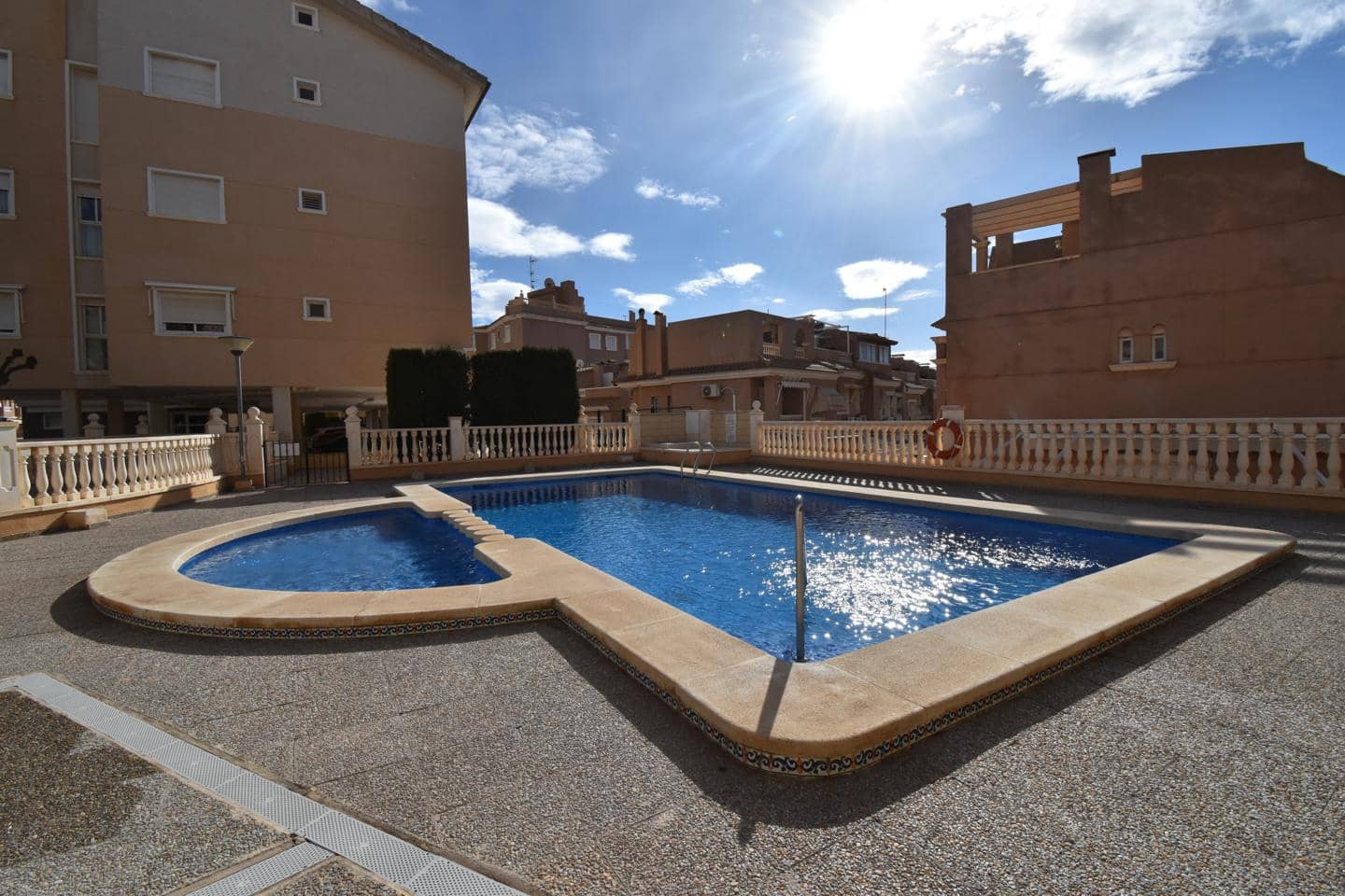 2 quarto Apartamento para venda em Santa Pola com piscina garagem - 305 000 € (Ref: 9449796)