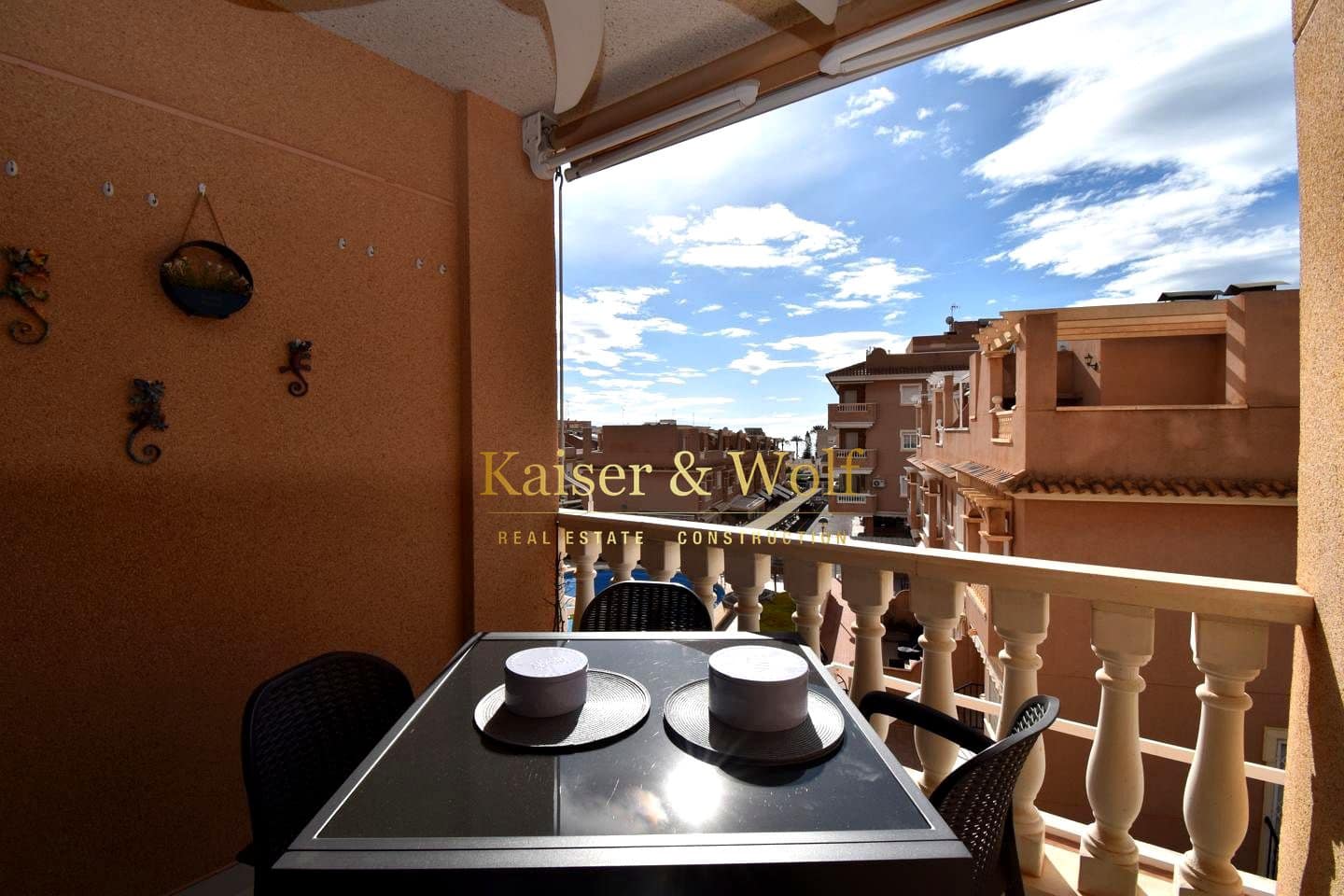 Piso de 2 habitaciones en Santa Pola en venta con piscina garaje - 299.500 € (Ref: 9449796)