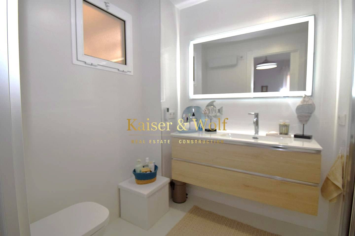 Piso de 2 habitaciones en Santa Pola en venta con piscina garaje - 299.500 € (Ref: 9449796)