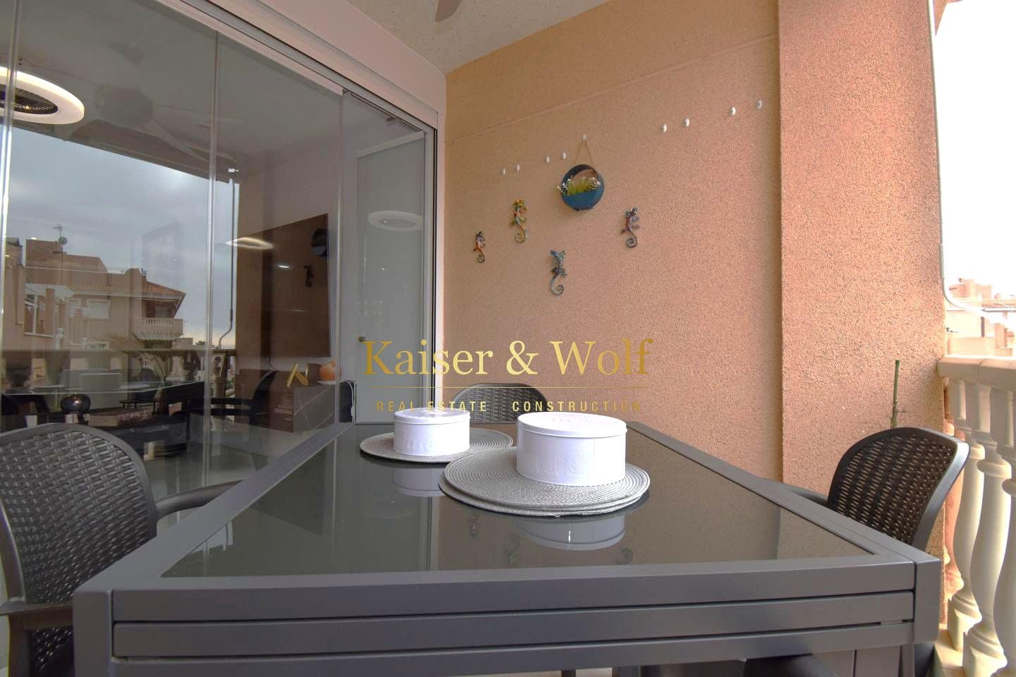 Piso de 2 habitaciones en Santa Pola en venta con piscina garaje - 299.500 € (Ref: 9449796)