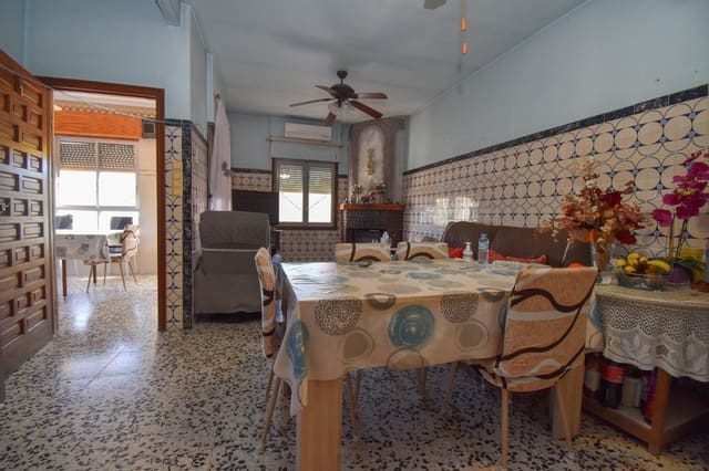 4 Zimmer Finca/Landgut zu verkaufen in La Marina, Elche / Elx mit Pool - 210.000 € (Ref: 9473536)