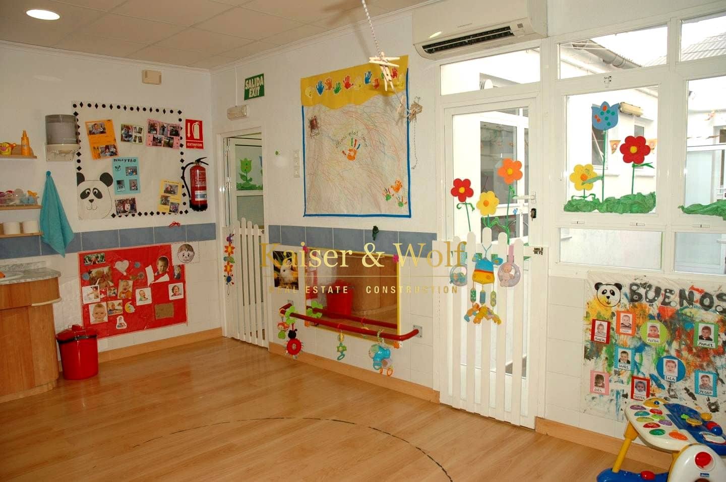 3 bedroom Villa for sale in Santa Pola - € 185,000 (Ref: 9484059)