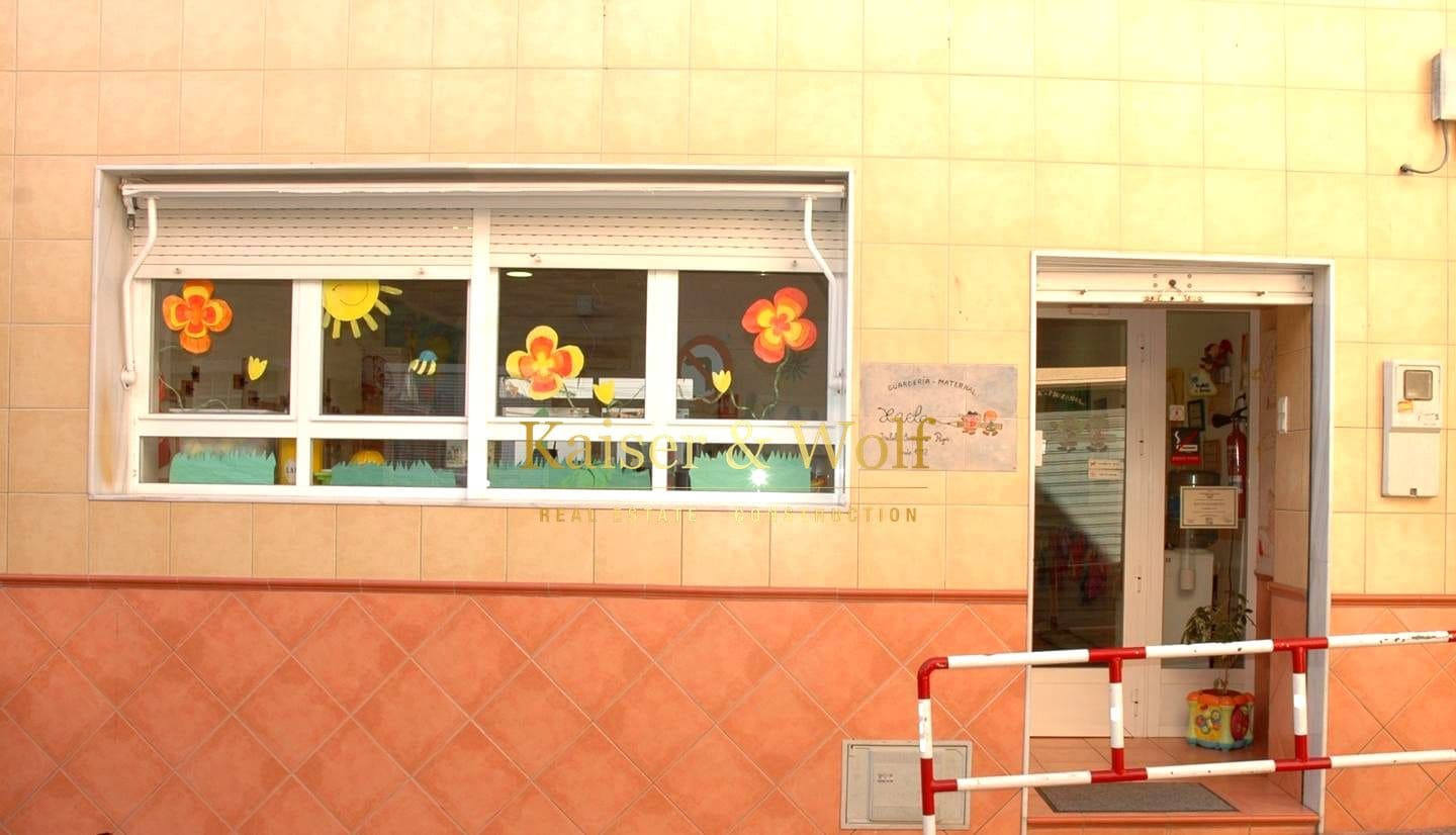 3 bedroom Villa for sale in Santa Pola - € 185,000 (Ref: 9484059)