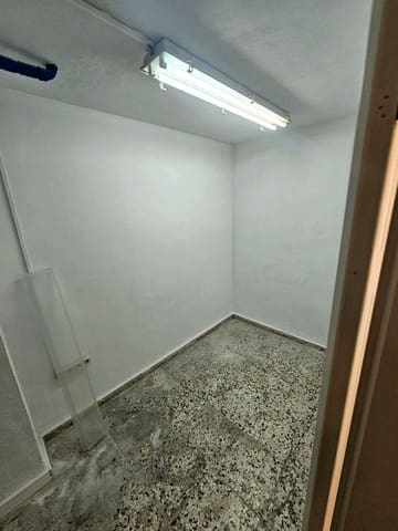 Garage te huur in Centro, Santa Pola - € 120 (Ref: 9496481)