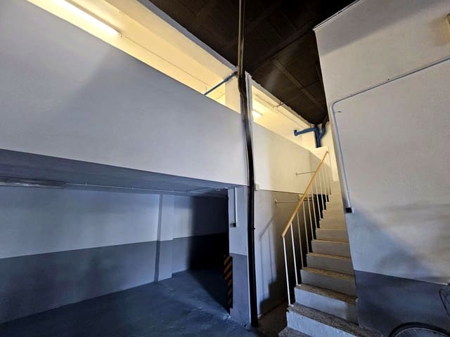 Garage te huur in Centro, Santa Pola - € 120 (Ref: 9496481)