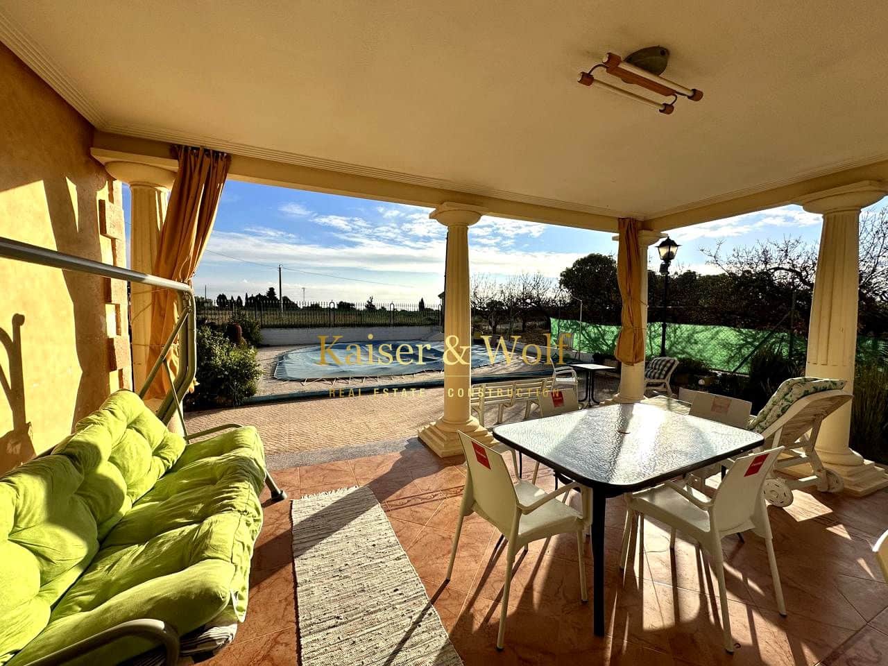 5 Zimmer Villa zu verkaufen in Elche / Elx mit Pool - 550.000 € (Ref: 9523365)