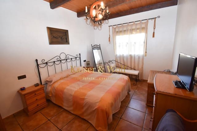 Finca/Casa Rural de 4 habitaciones en Alicante / Alacant ciudad en venta - 365.000 € (Ref: 9544497)