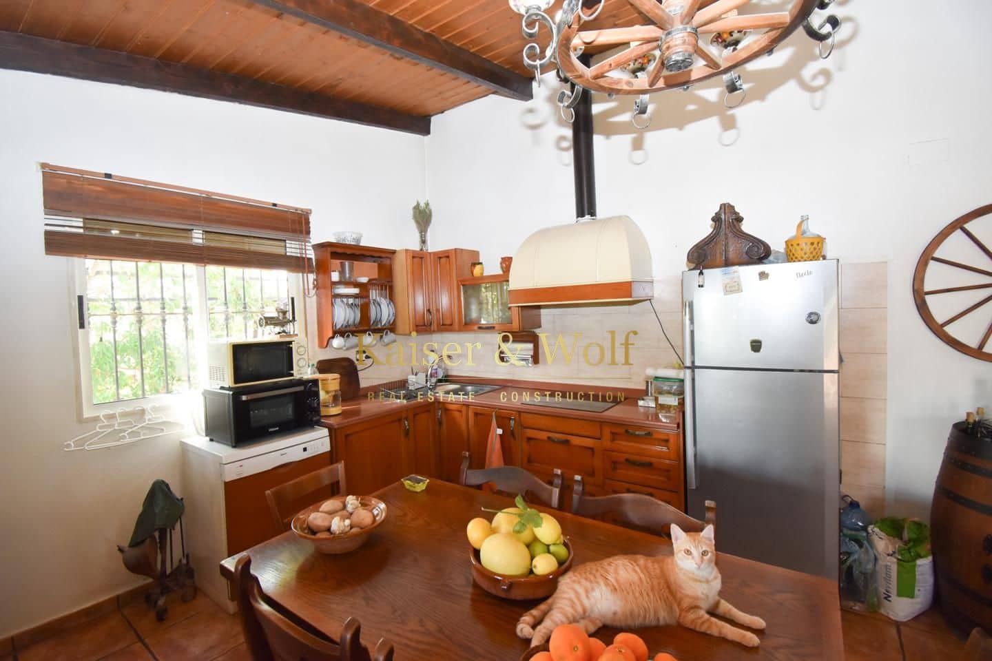 Finca/Casa Rural de 4 habitaciones en Alicante / Alacant ciudad en venta - 365.000 € (Ref: 9544497)