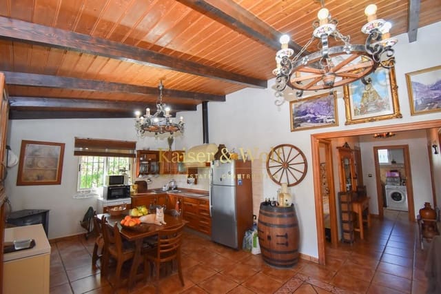 Finca/Casa Rural de 4 habitaciones en Alicante / Alacant ciudad en venta - 365.000 € (Ref: 9544497)