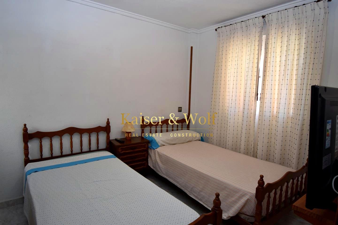 4 soveværelse Bungalow til salg i Santa Pola med swimmingpool garage - € 240.000 (Ref: 9570085)