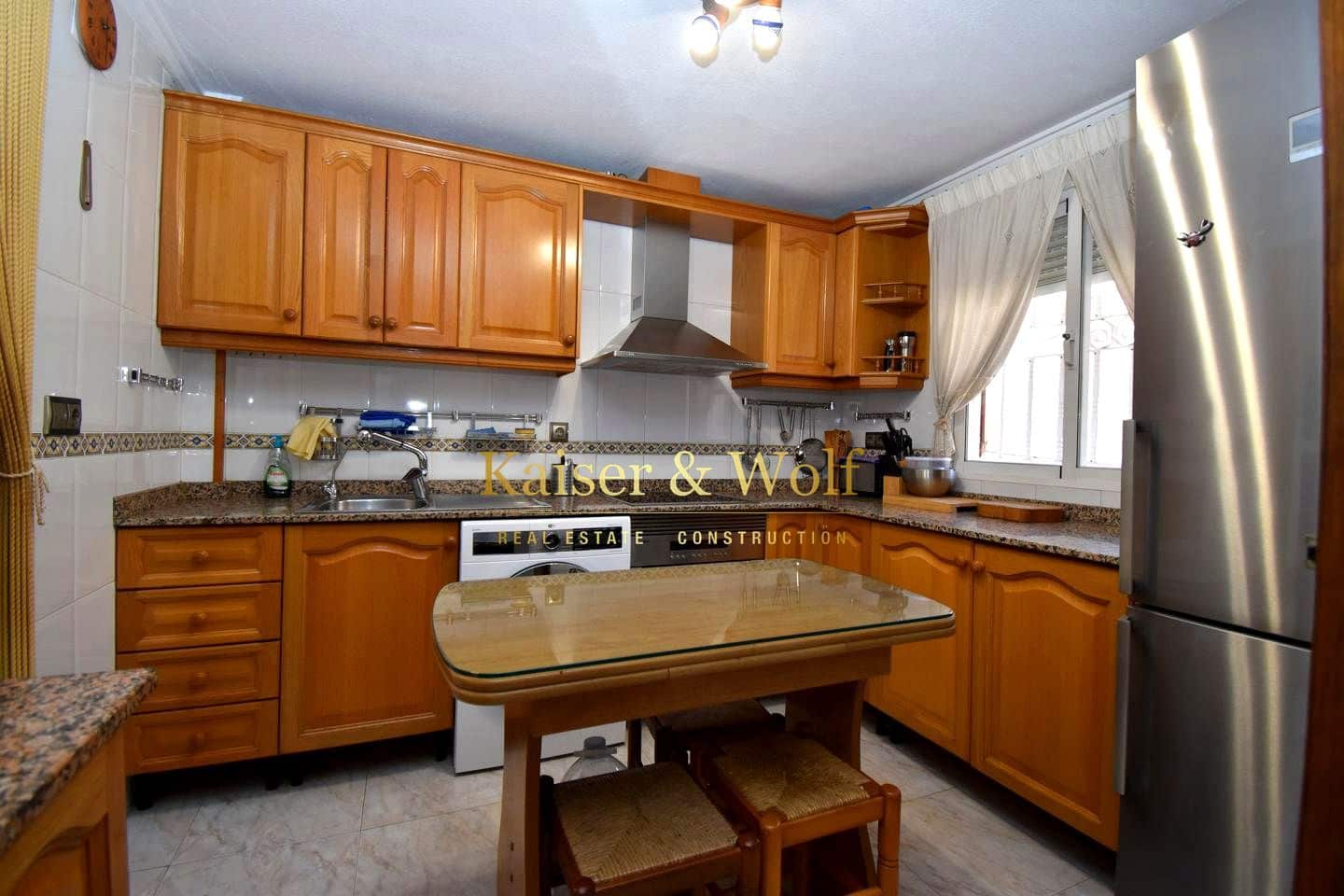 4 soveværelse Bungalow til salg i Santa Pola med swimmingpool garage - € 240.000 (Ref: 9570085)