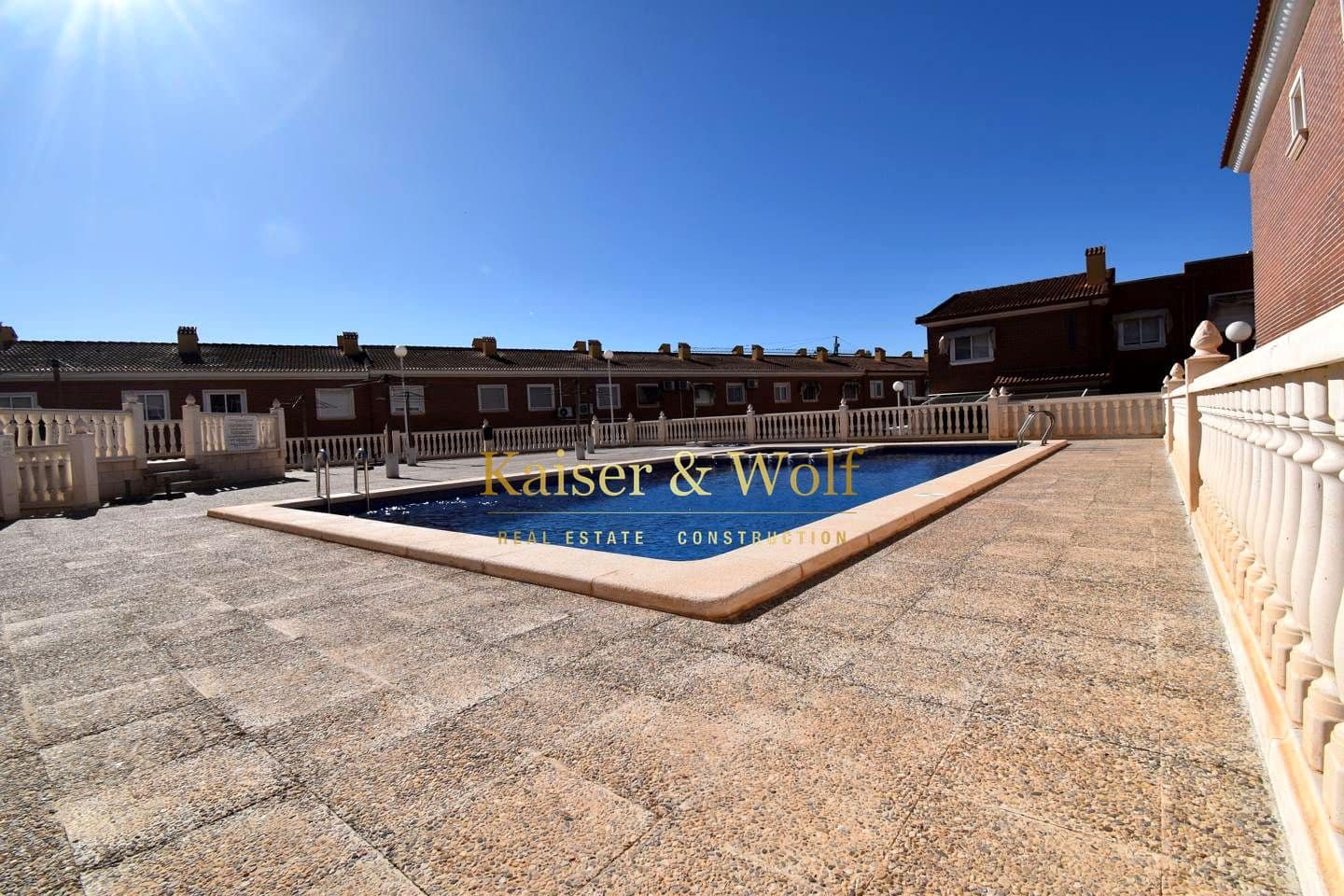 4 soveværelse Bungalow til salg i Santa Pola med swimmingpool garage - € 240.000 (Ref: 9570085)