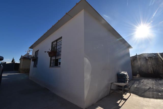 1 makuuhuone Maalaistalo myytävänä paikassa La Marina, Elche / Elx mukana uima-altaan - 220 000 € (Ref: 9588313)