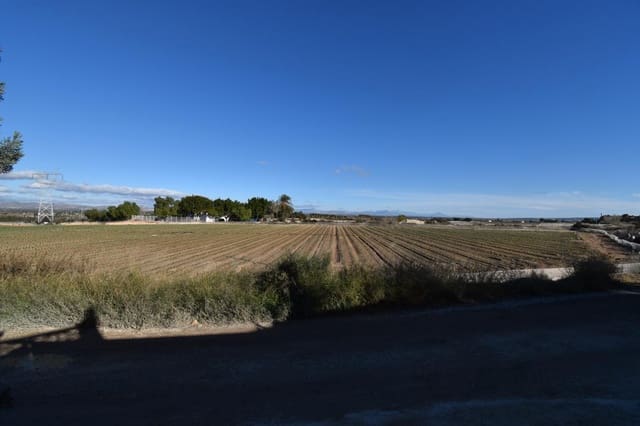 1 makuuhuone Maalaistalo myytävänä paikassa La Marina, Elche / Elx mukana uima-altaan - 220 000 € (Ref: 9588313)