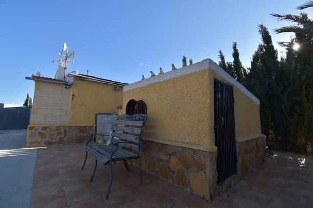 1 makuuhuone Maalaistalo myytävänä paikassa La Marina, Elche / Elx mukana uima-altaan - 220 000 € (Ref: 9588313)