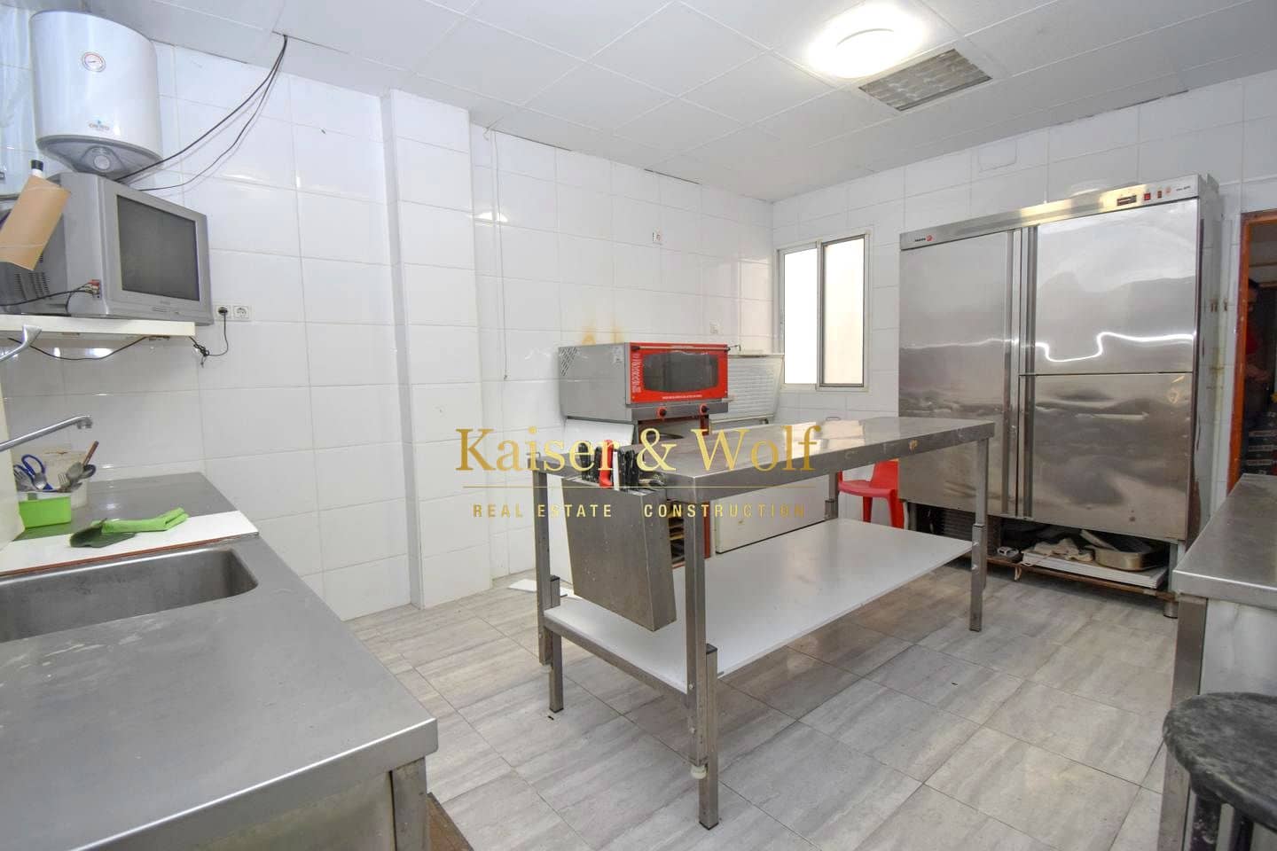 2 makuuhuone Yritys myytävänä paikassa Santa Pola - 180 000 € (Ref: 9591904)