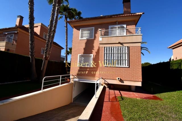 4 sovrum Villa till salu i Monte y Mar, Santa Pola med pool garage - 499 000 € (Ref: 9603596)
