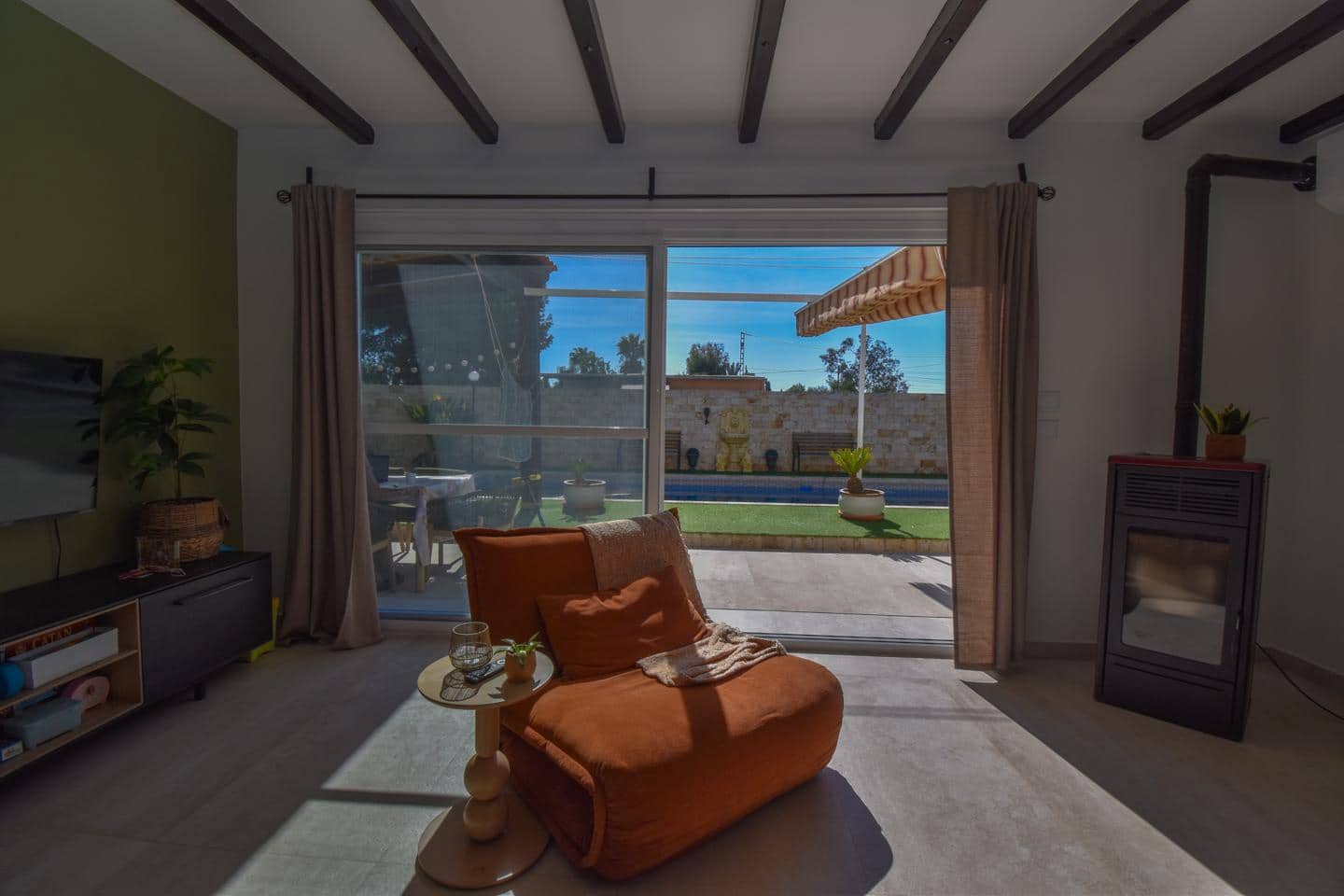 4 soverom Villa til salgs i Daimes med svømmebasseng garasje - € 475 000 (Ref: 9628300)