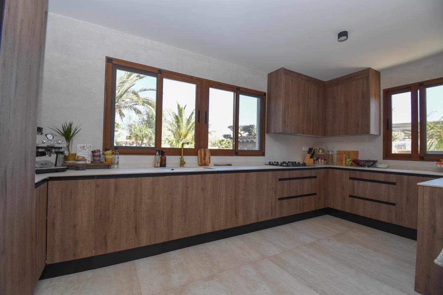 4 soverom Villa til salgs i Daimes med svømmebasseng garasje - € 475 000 (Ref: 9628300)