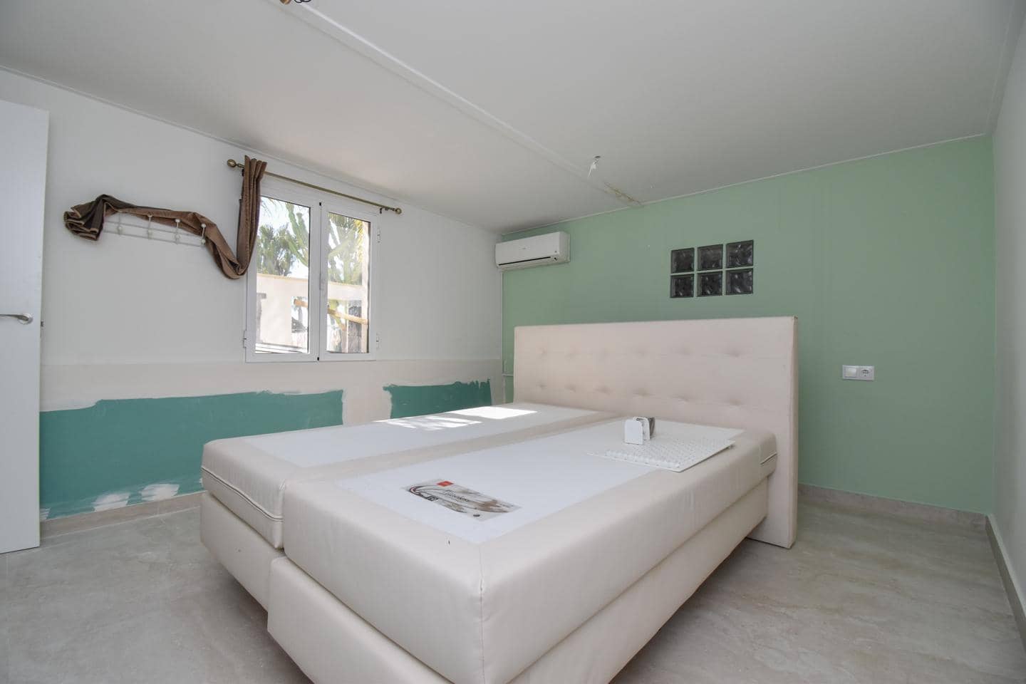 4 soverom Villa til salgs i Daimes med svømmebasseng garasje - € 475 000 (Ref: 9628300)