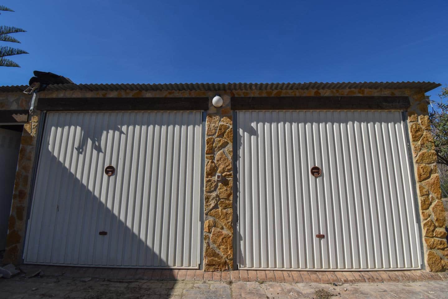 4 soverom Villa til salgs i Daimes med svømmebasseng garasje - € 475 000 (Ref: 9628300)