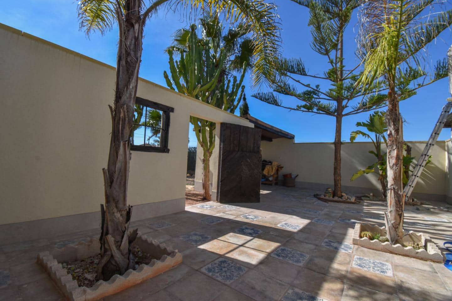 4 soverom Villa til salgs i Daimes med svømmebasseng garasje - € 475 000 (Ref: 9628300)