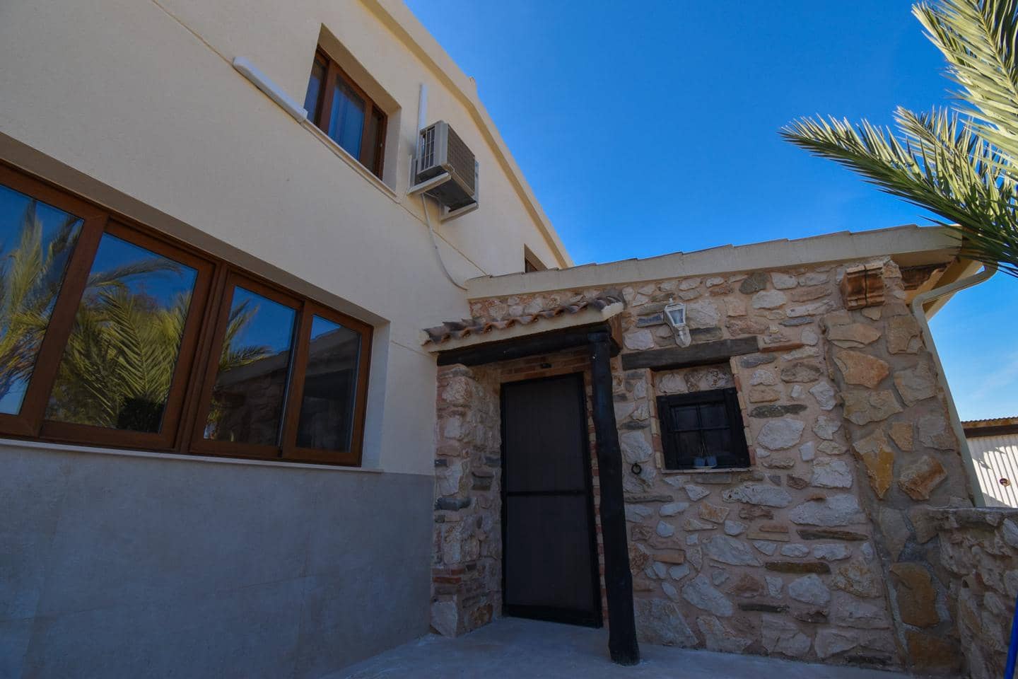 4 soverom Villa til salgs i Daimes med svømmebasseng garasje - € 475 000 (Ref: 9628300)