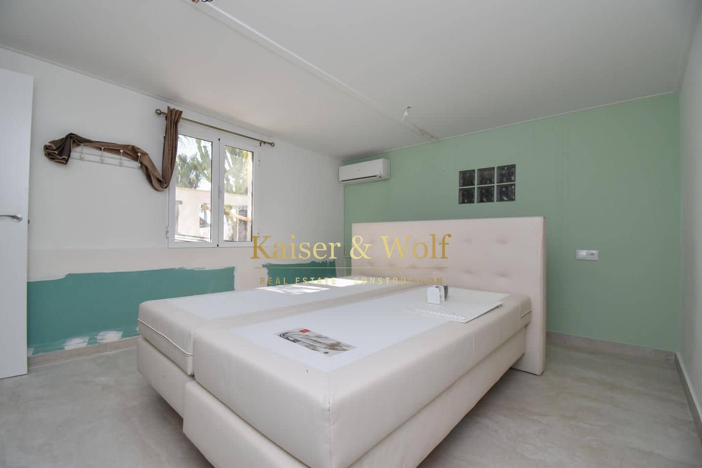 4 bedroom Villa for sale in Daimes with pool garage - € 449,000 (Ref: 9628300)