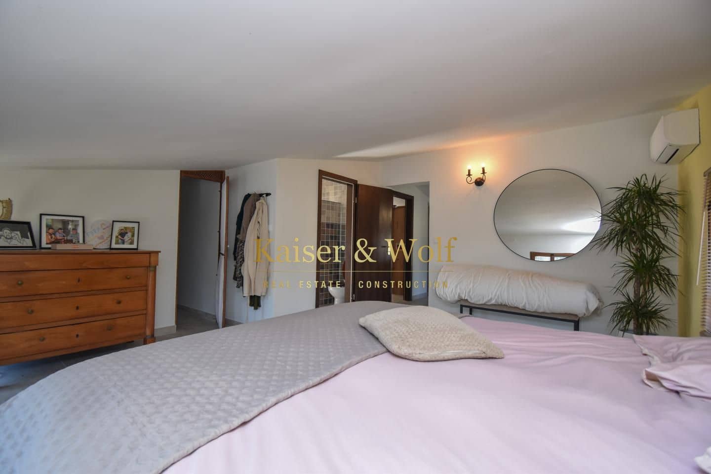 4 bedroom Villa for sale in Daimes with pool garage - € 449,000 (Ref: 9628300)