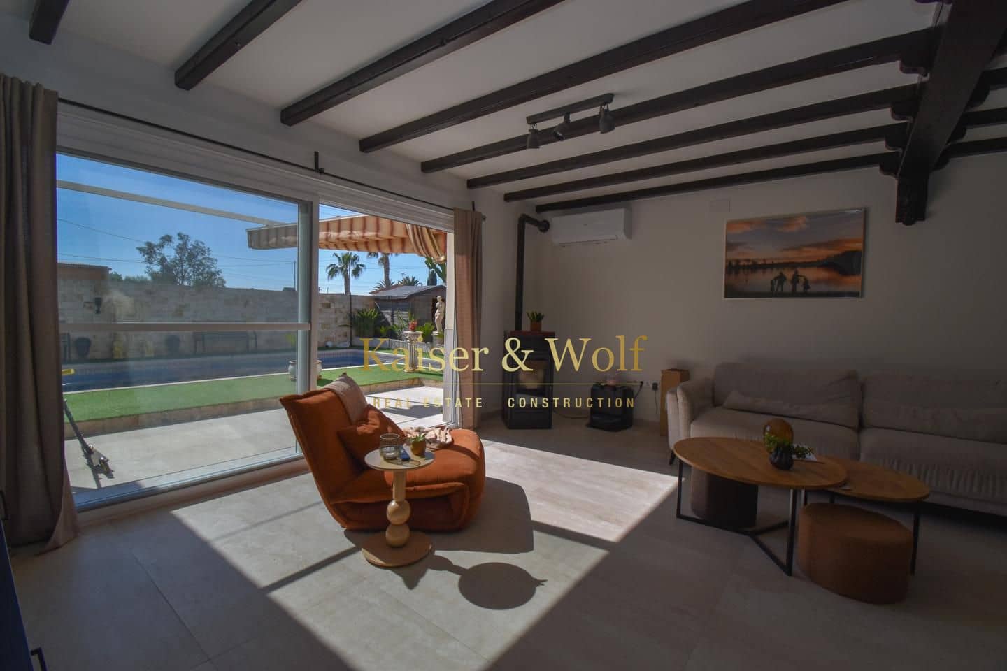 4 bedroom Villa for sale in Daimes with pool garage - € 449,000 (Ref: 9628300)