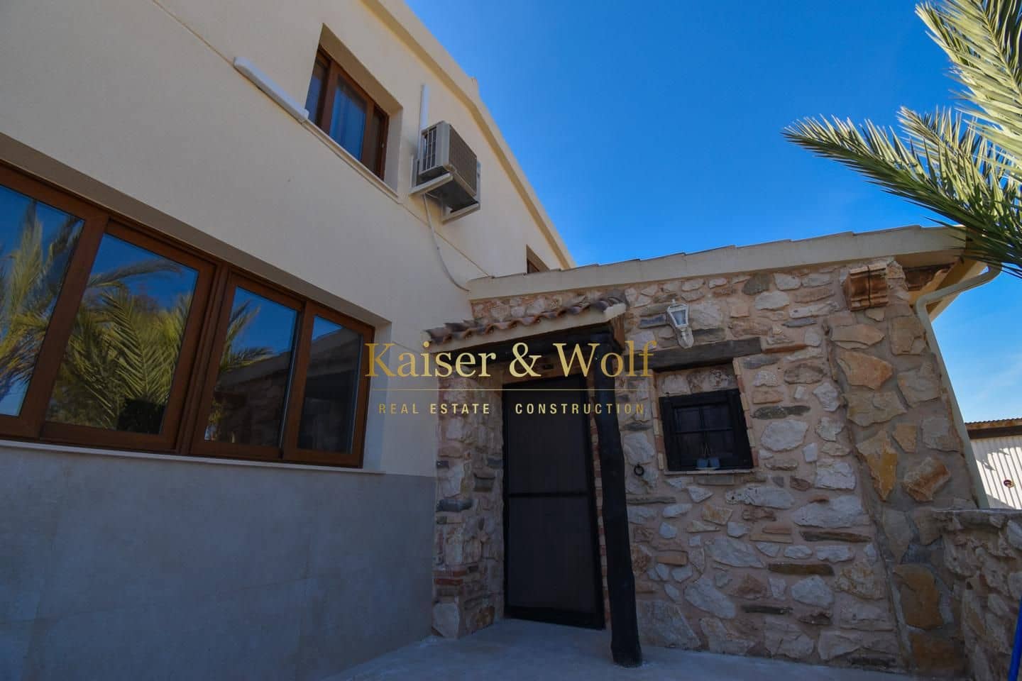 4 bedroom Villa for sale in Daimes with pool garage - € 449,000 (Ref: 9628300)